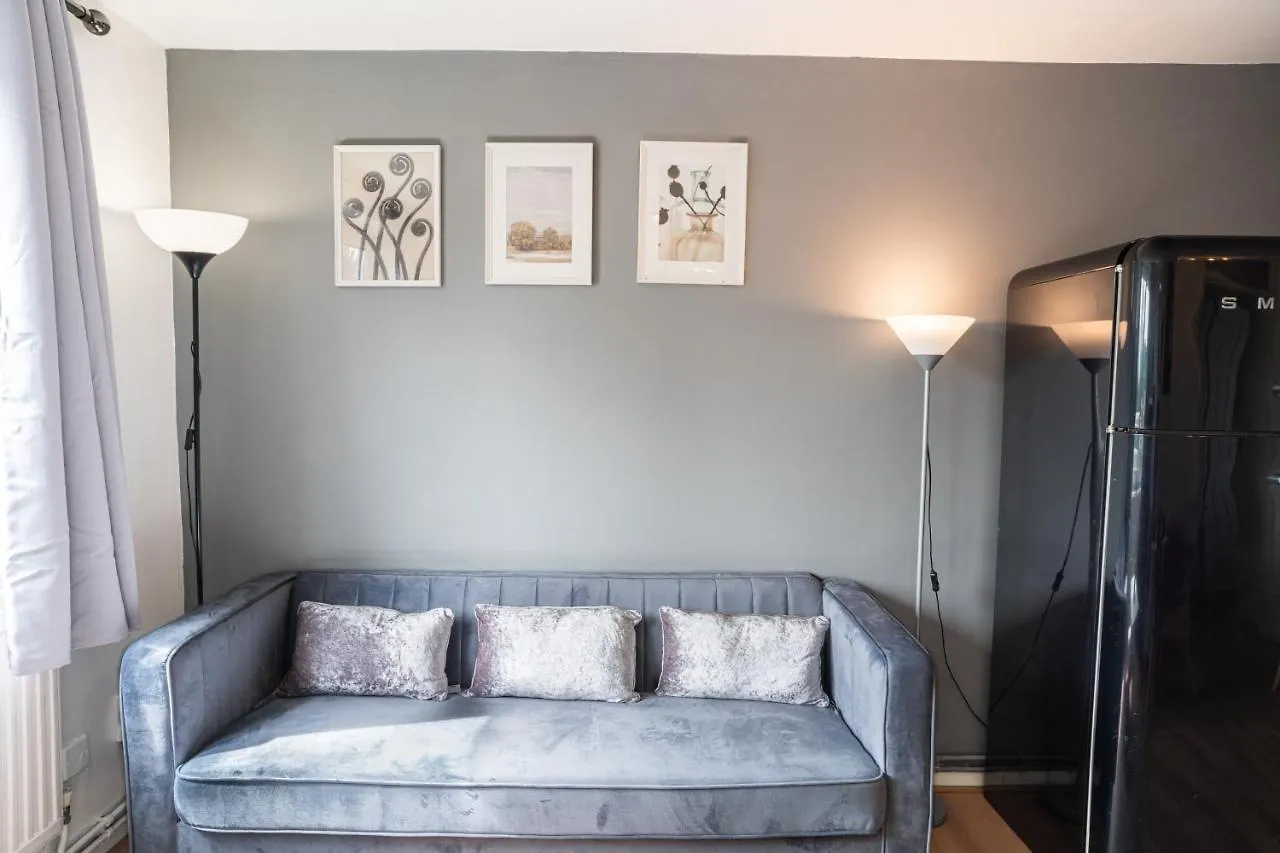 Olympic Apartment - Stratford London