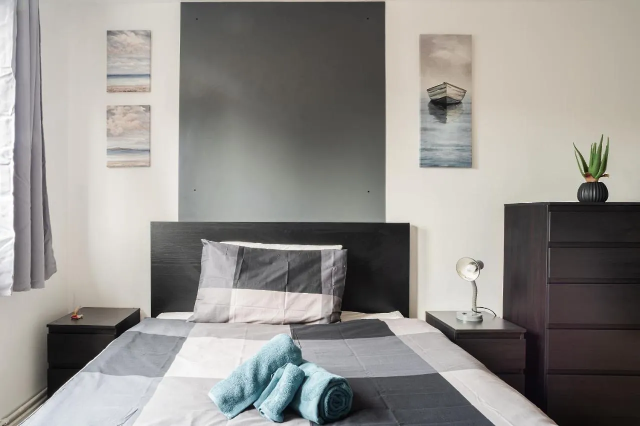Olympic Apartment - Stratford London United Kingdom