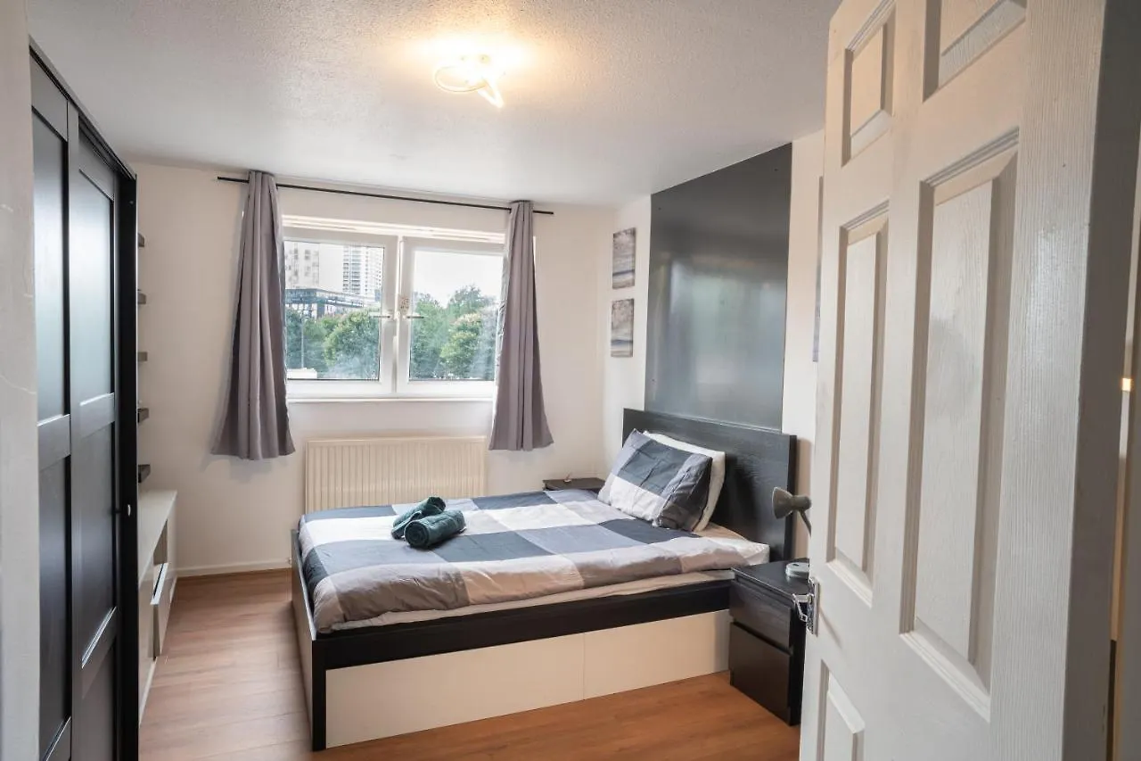 Olympic Apartment - Stratford London