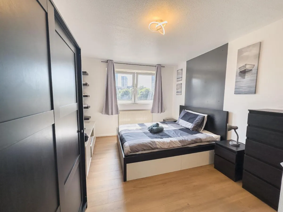 Olympic Apartment - Stratford London