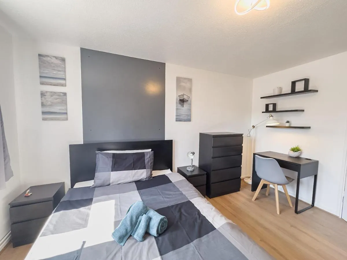Olympic Apartment - Stratford London